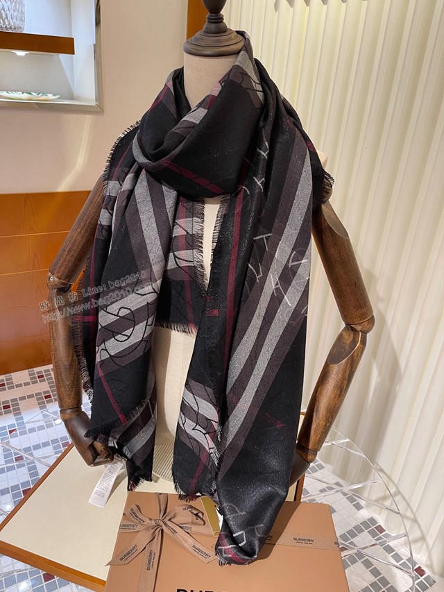 Burberry新款金屬感專屬標誌格紋圍巾 羊毛和絲質混紡 巴寶莉2021新款圍巾  mmj1033